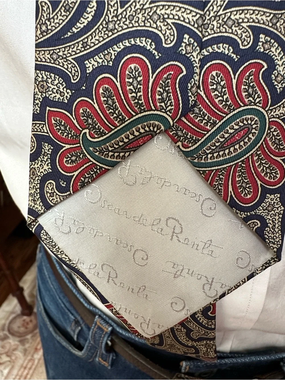 Vintage Oscar de la Renta Couture Silk Neck Tie Paisley Floral in Navy Red Gold